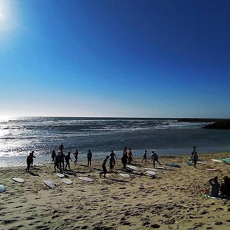 オヴァールFuradouro Surf Campアパートメント エクステリア 写真
