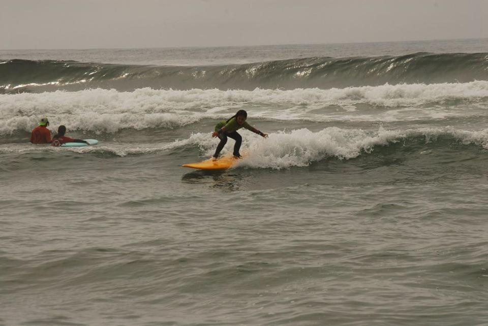 オヴァールFuradouro Surf Campアパートメント エクステリア 写真