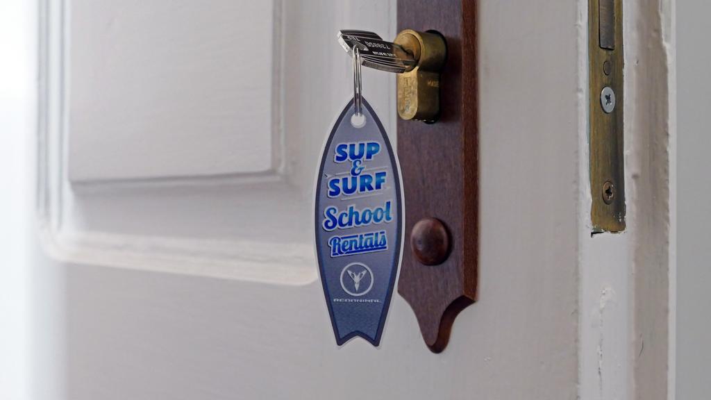 オヴァールFuradouro Surf Campアパートメント エクステリア 写真